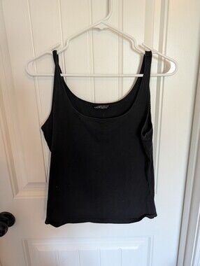 SHEIN Black Scoop Neck Tank Top with Slim Straps